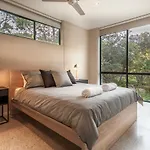 Carpe Vino - Quiet Bushland Home, Margaret River