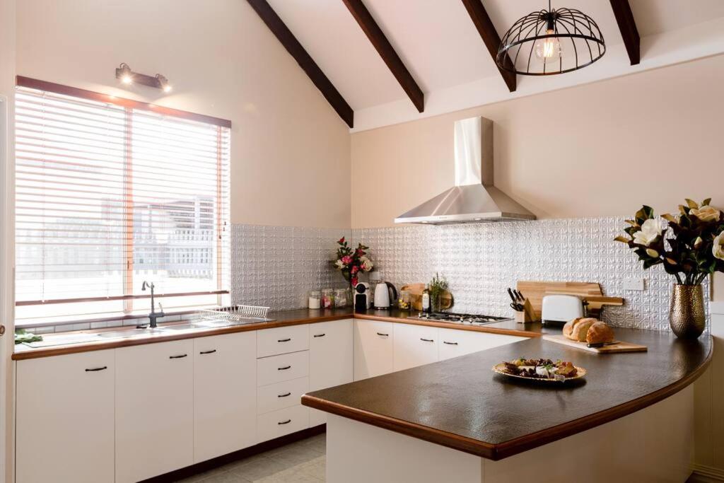 Maison Magnolia; Character Townhouse In The Centre Of Holiday home *
