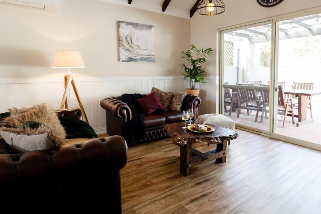 Maison Magnolia; Character Townhouse In The Centre Of * Margaret River