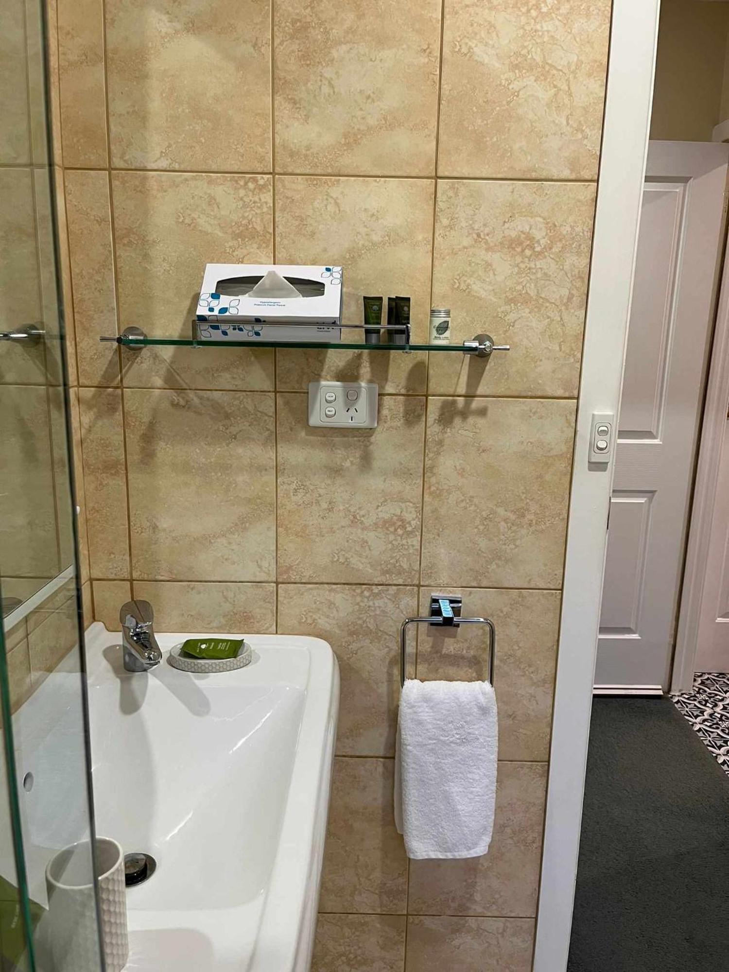 Rosewood Guest house