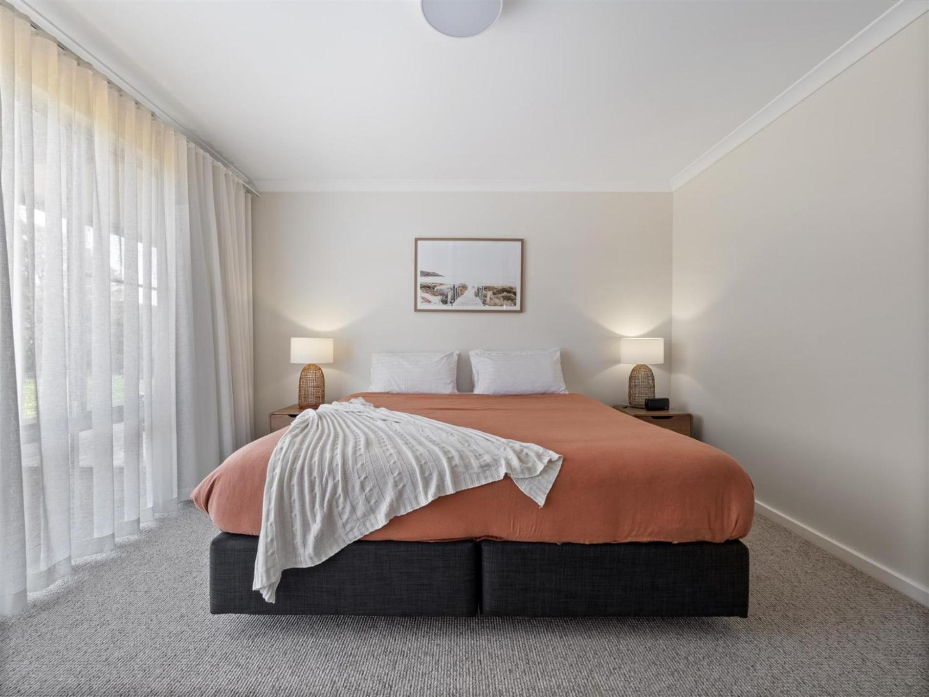 Cusmano Retreat - Contemporary Rural Holiday home Margaret River