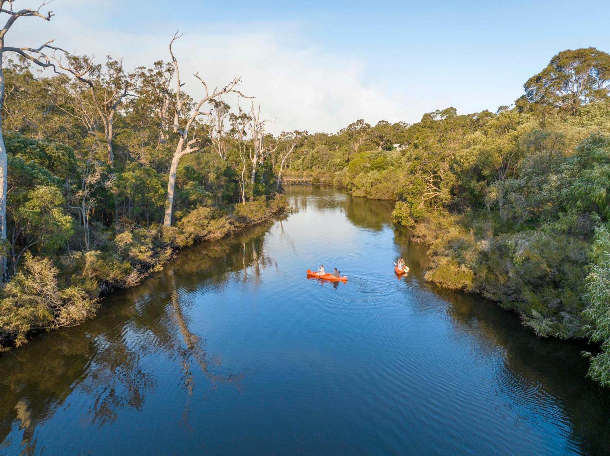 Riverview Tourist Park 4*