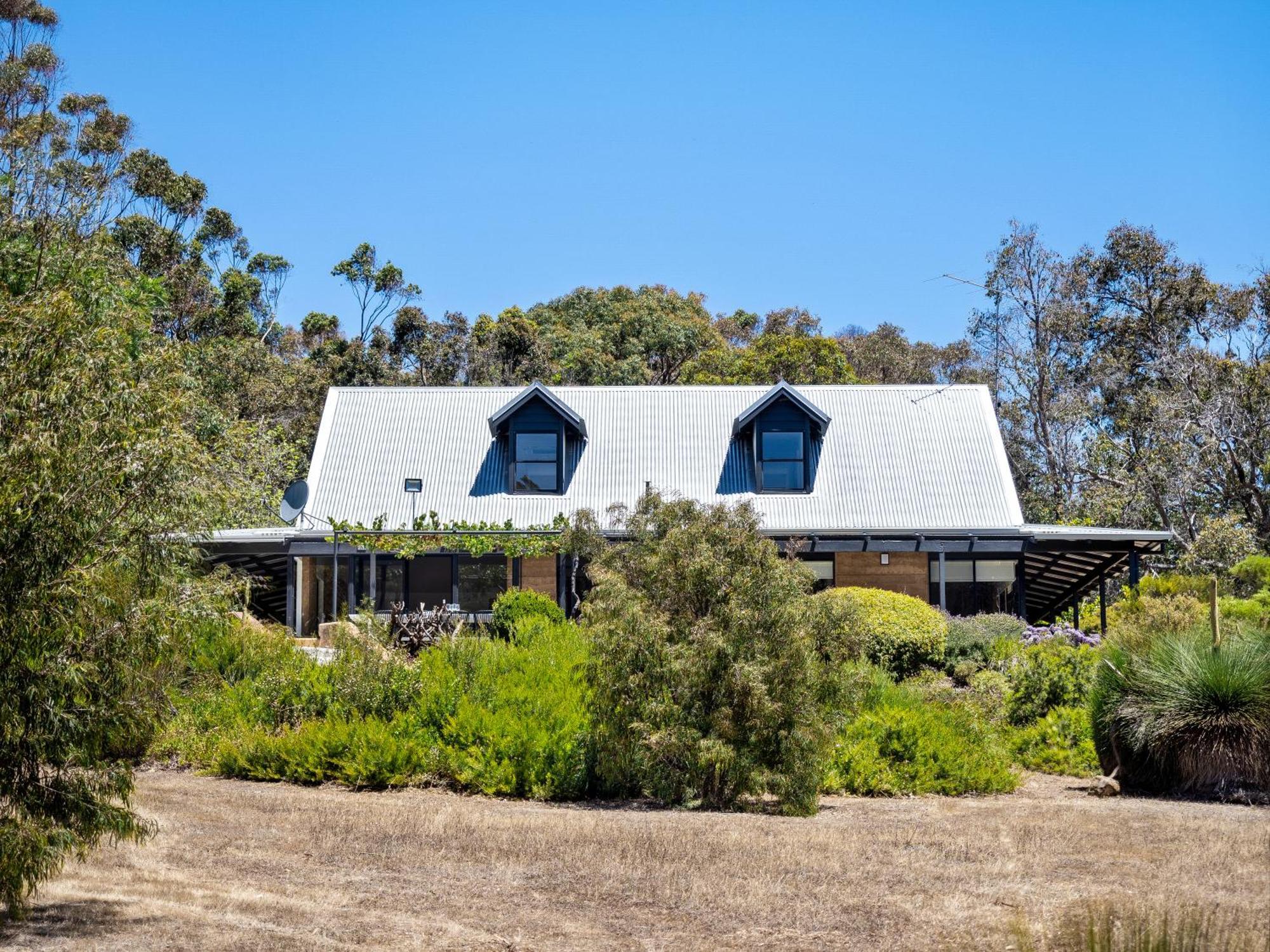 By The River - Idyllic Getaway Holiday home Margaret River