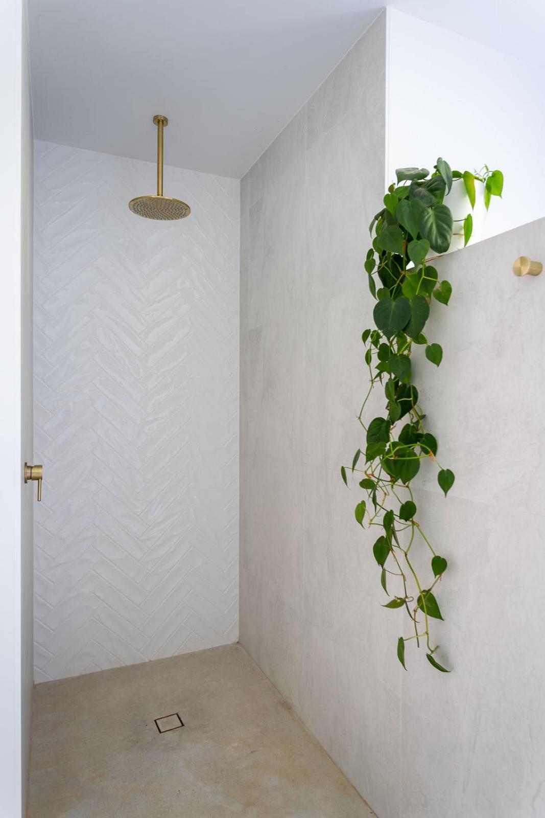 Apartment Treeview Retreat I Private