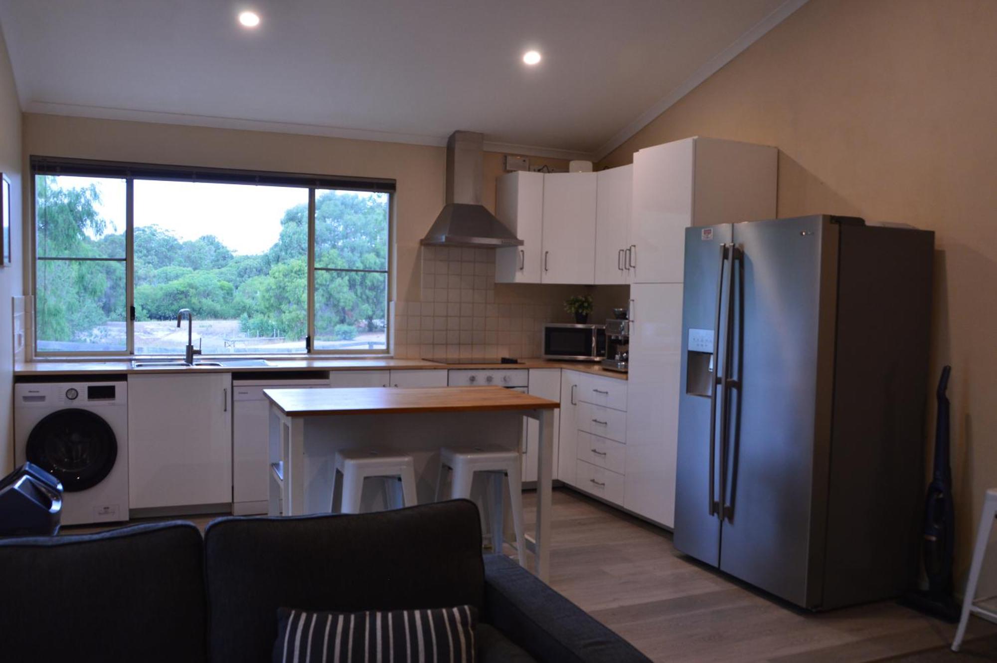 Lodge Acacia