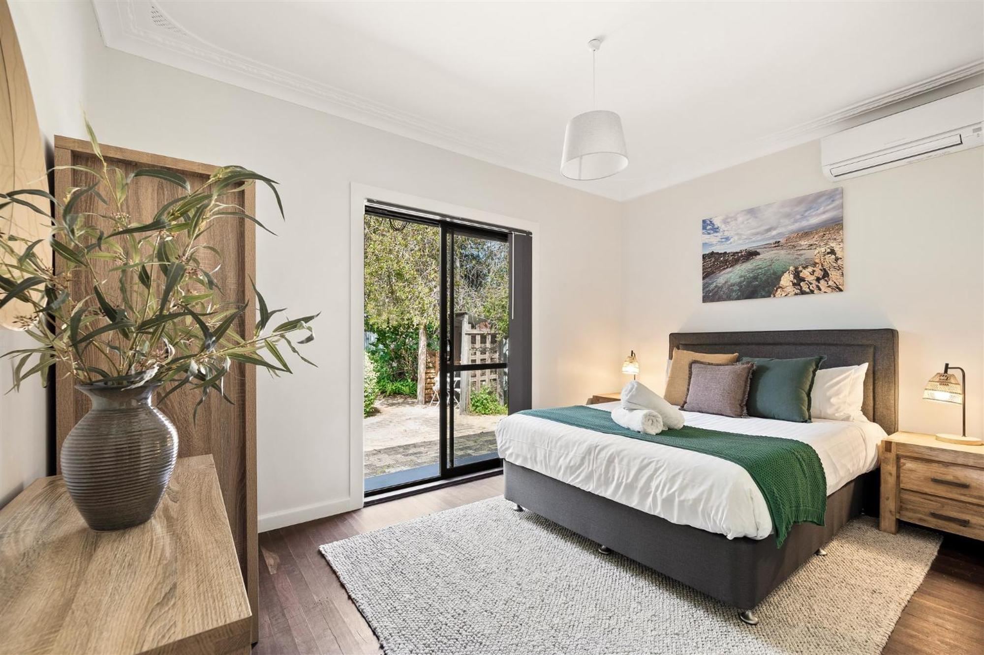 Elva Garden Holiday home *