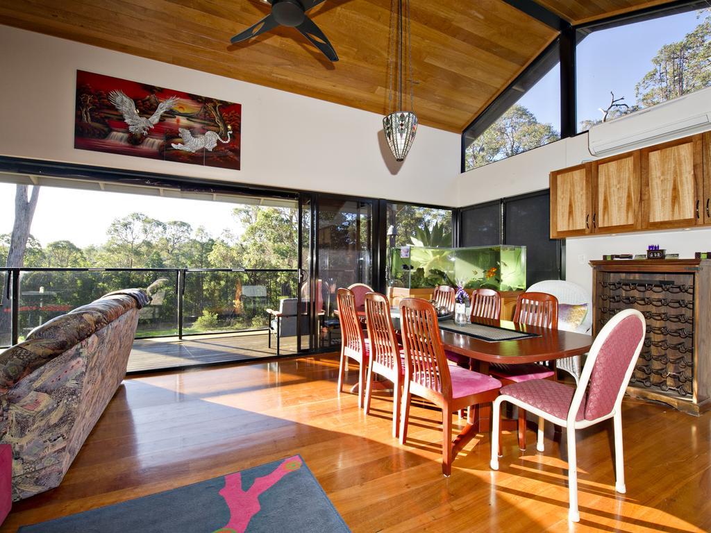 Waters Edge Est 2010 Holiday home Margaret River
