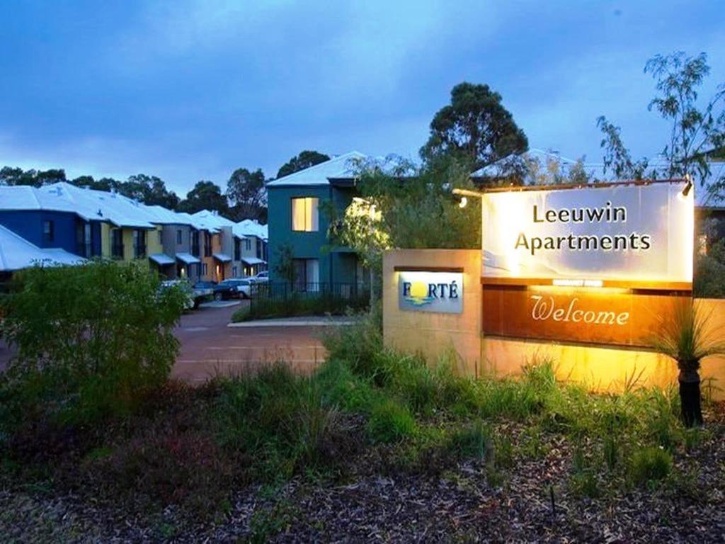 Aparthotel Leeuwin 4*
