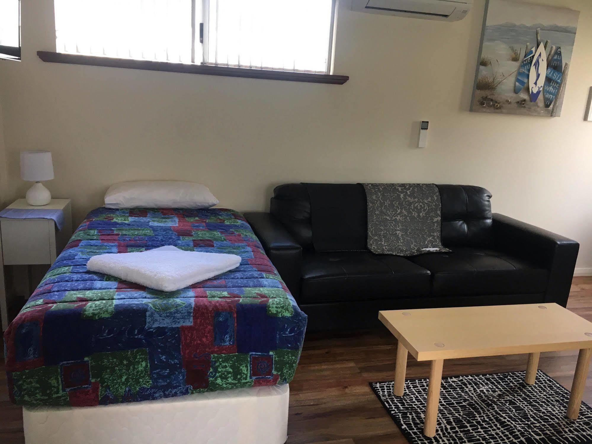 Riverview Tourist Park Holiday park 4*