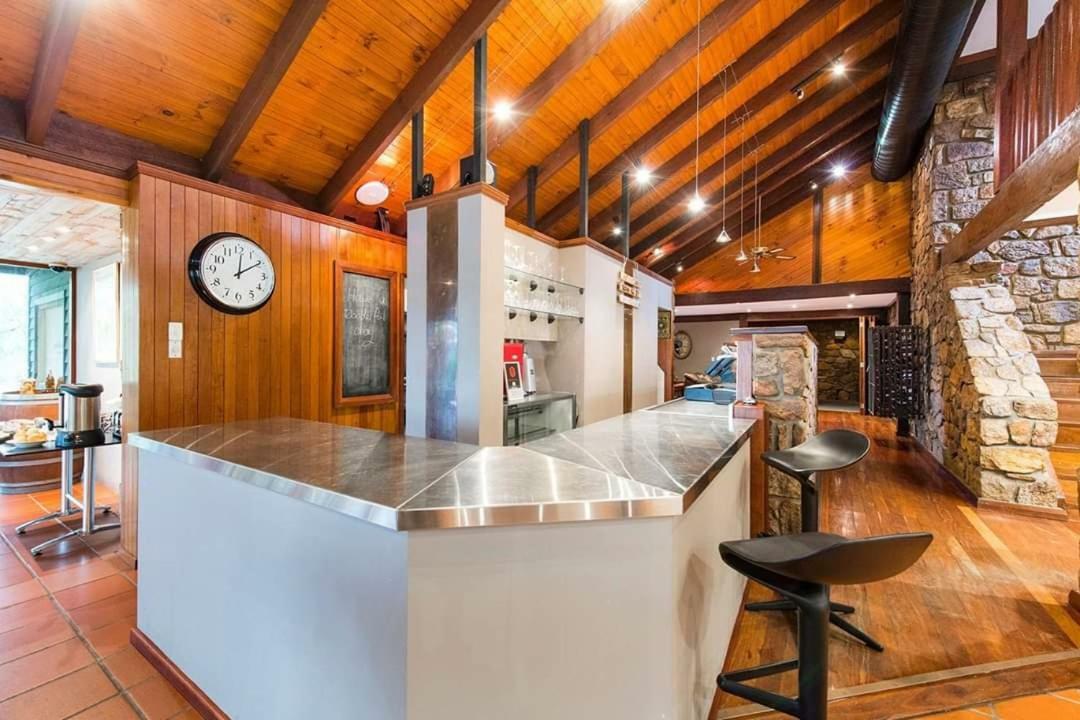 Lodge Karriview *