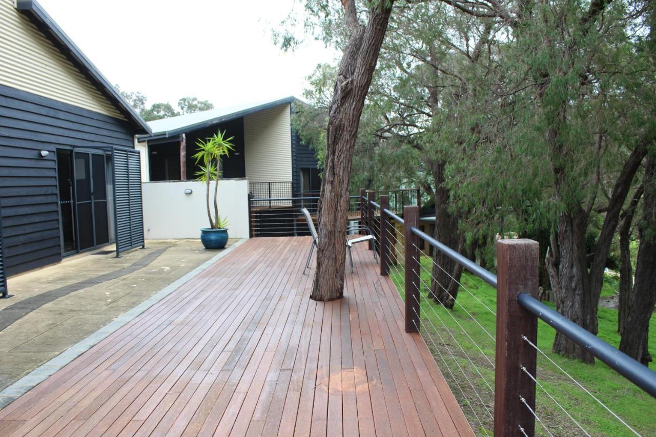 Karriview Lodge *