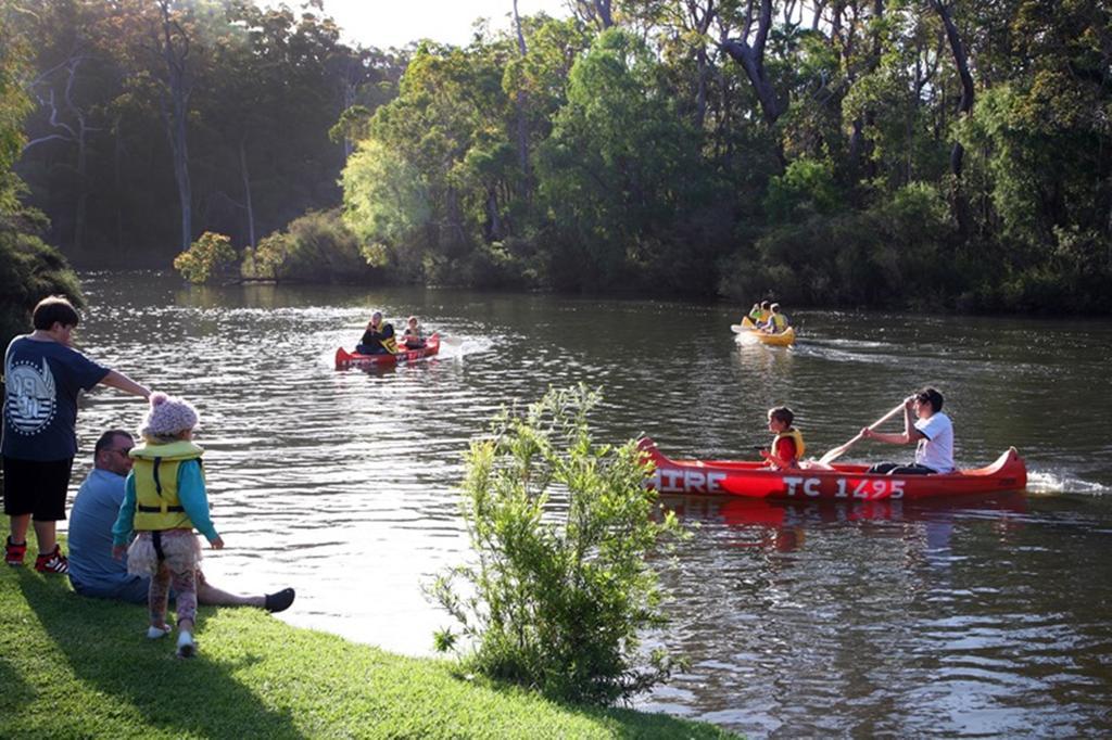 Holiday park Riverview Tourist Park 4*