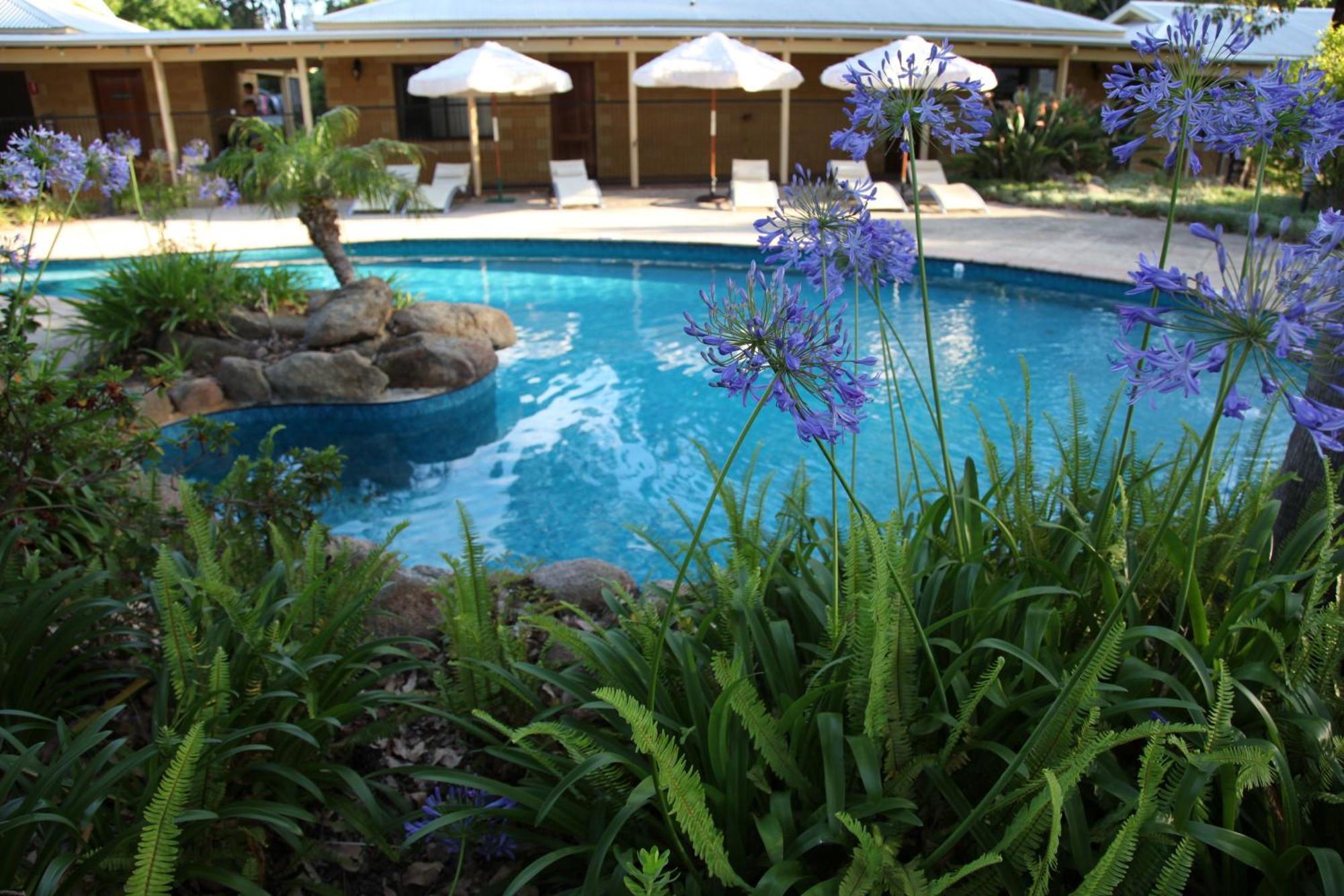 Hotel Grande Escape 4*
