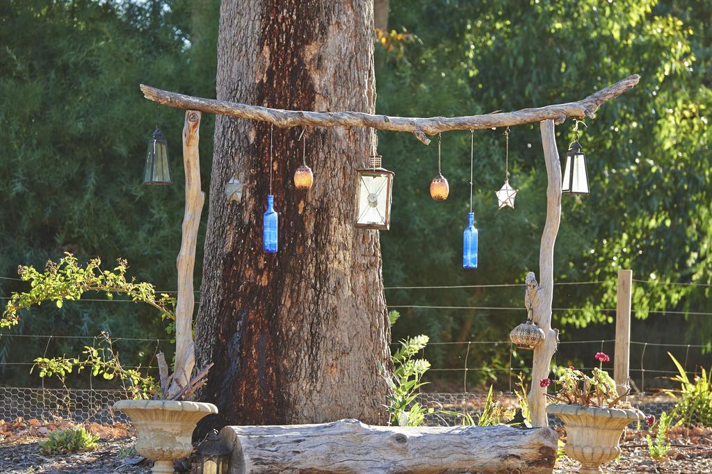 Karri House. Eat - - Love Bed & Breakfast *