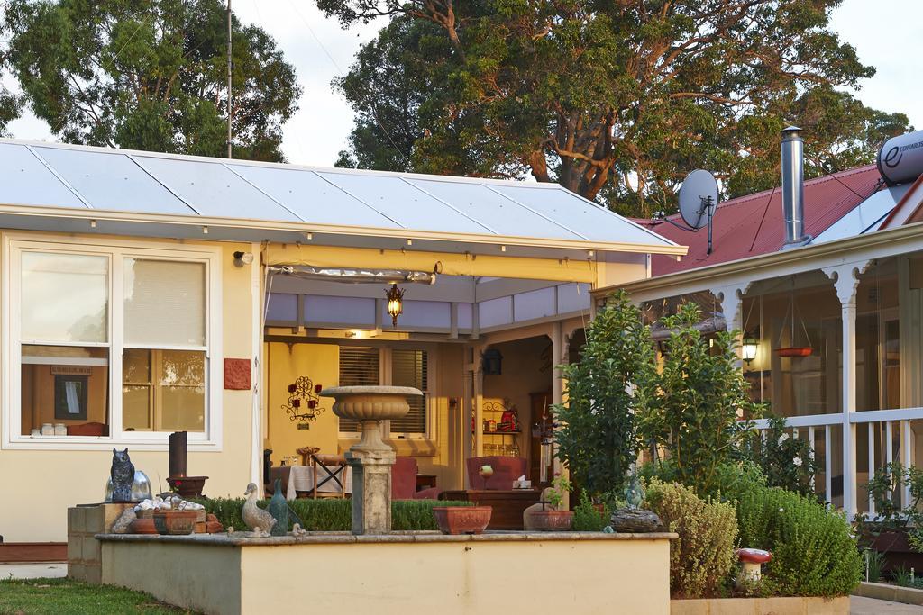 Karri House. Eat - - Love Margaret River