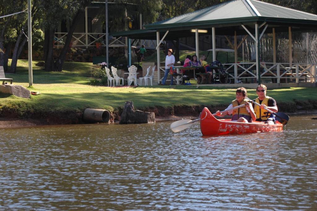 Riverview Tourist Park Holiday park 4*