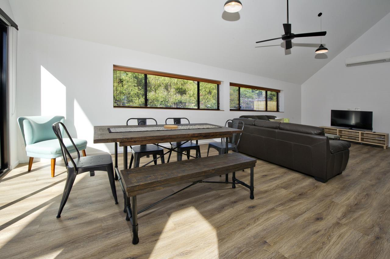 Chalet Bungalow-1-street - Pet Friendly