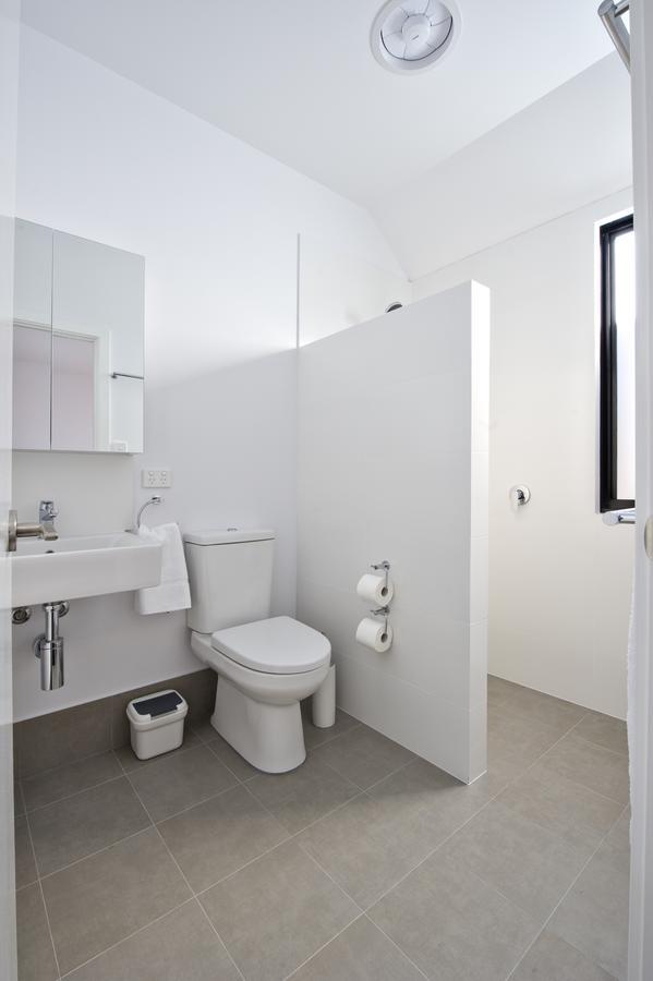 Chalet Bungalow-1-street - Pet Friendly *