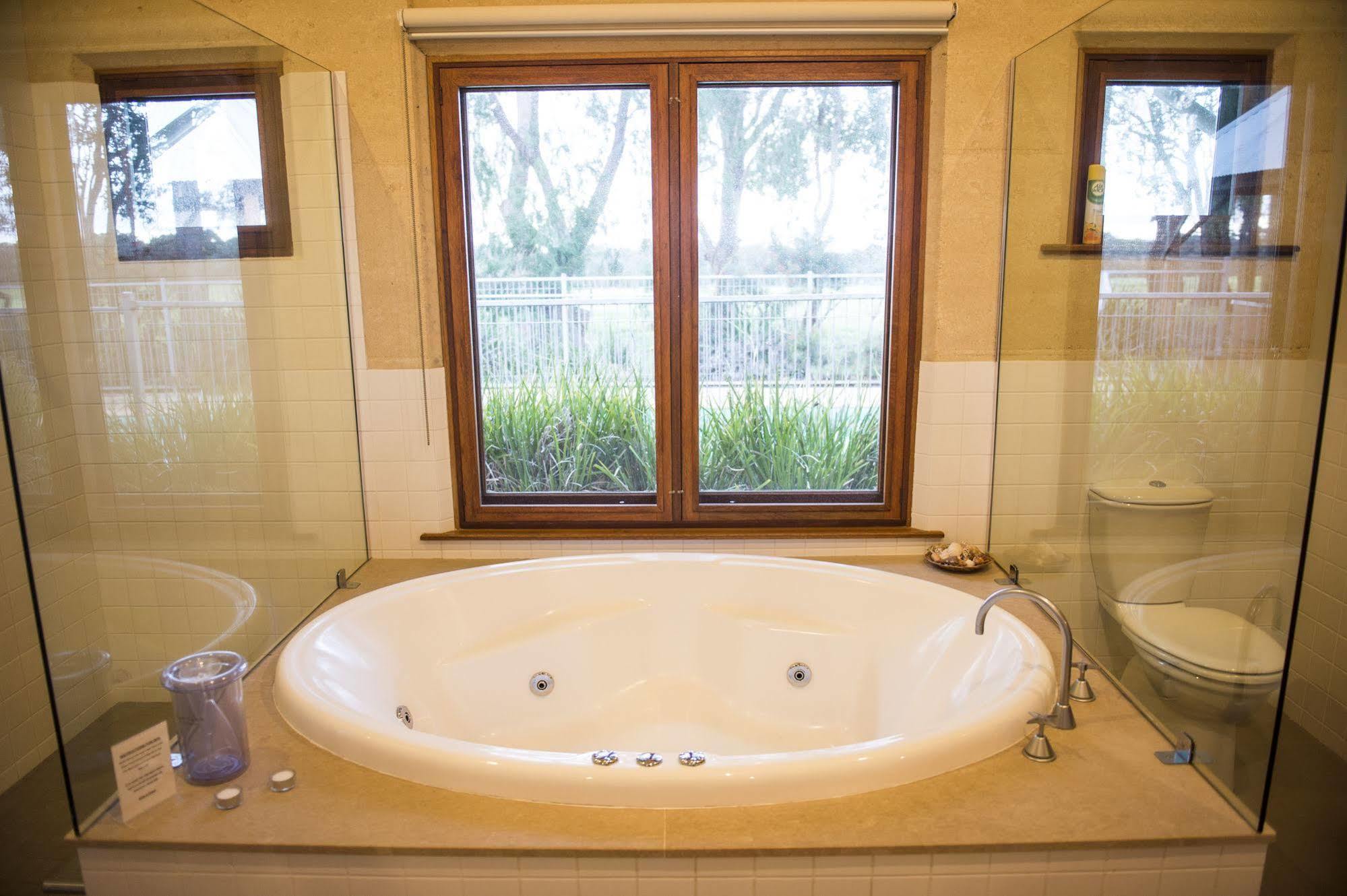 Hotel Forest Rise Eco Retreat 4*