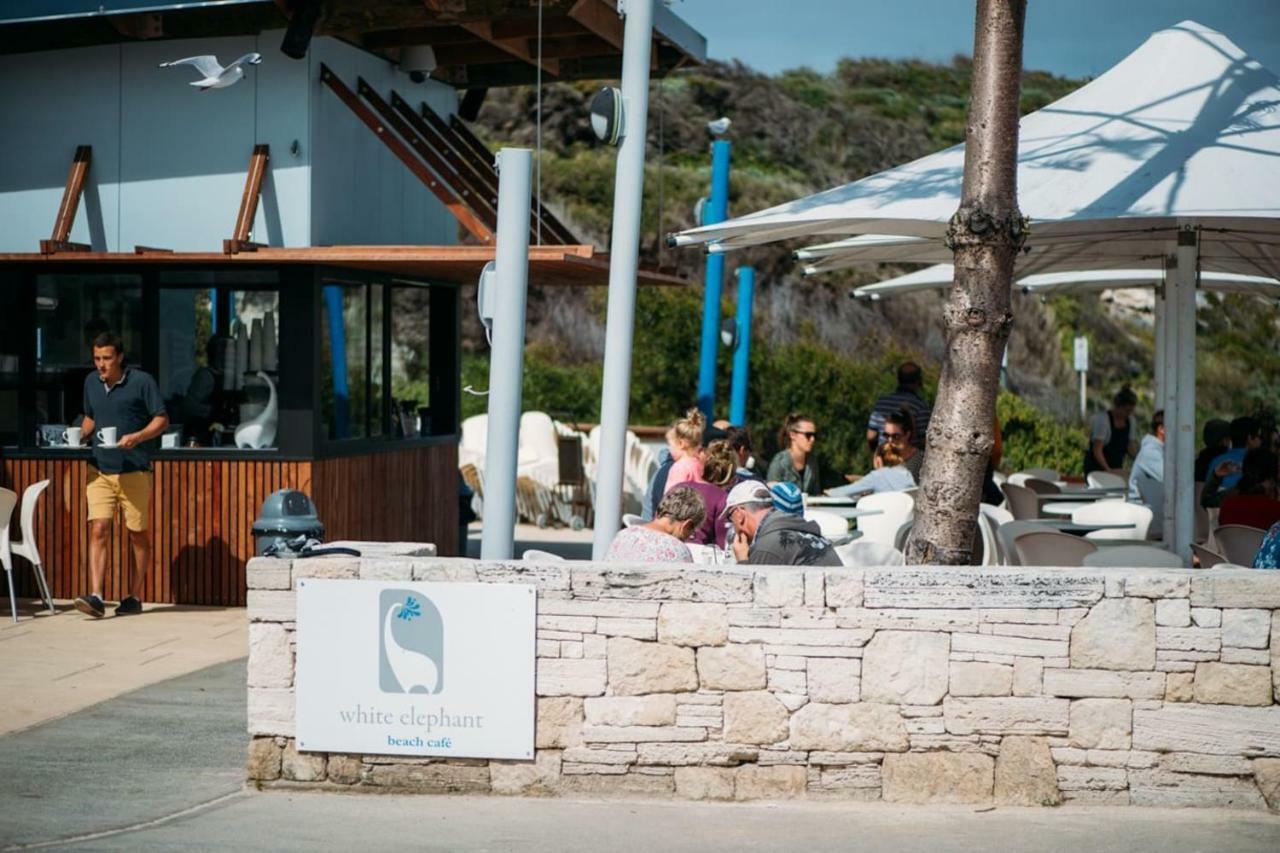 Tea Tree - Pet Friendly - Prevelly - *